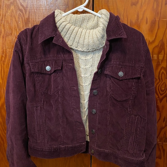 Cropped turtle neck sweater - Picture 5 of 5